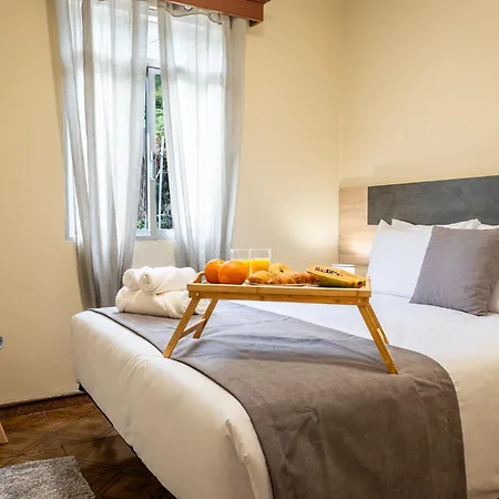 Til S Place * São Vicente