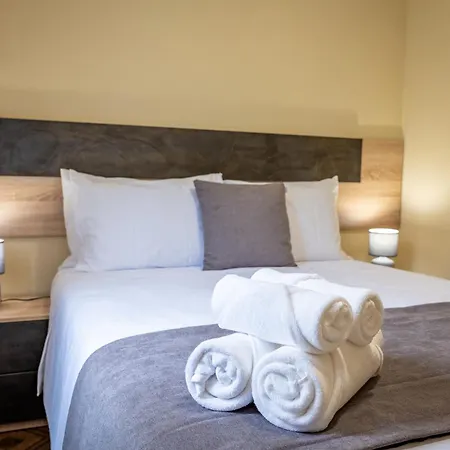 Til S Place São Vicente